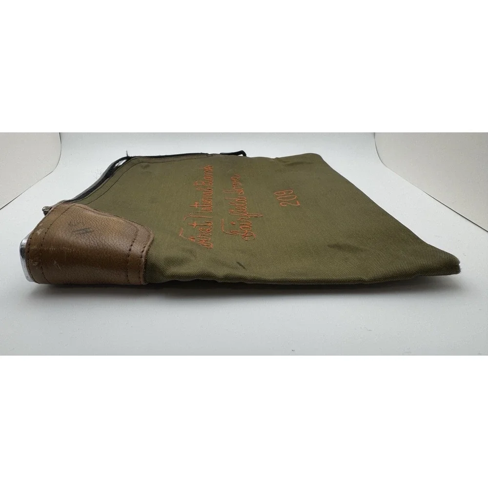 First National Bank Fairfield Iowa NO KEY~ Zipper Money Bag With Lock ~  Vtg 209